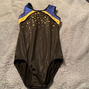 Girl’s Gymnastics Leo